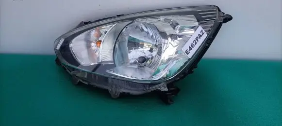 Mitsubishi Space Star Headlight/headlamp 8301C193