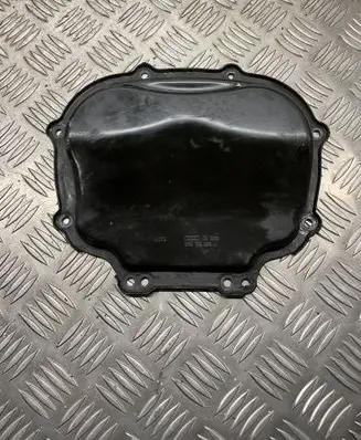 Audi A7 S7 4G Timing chain cover 06E109285J