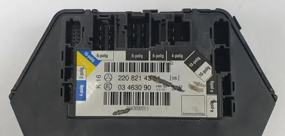Mercedes-Benz S W220 Door control unit/module 2208214351