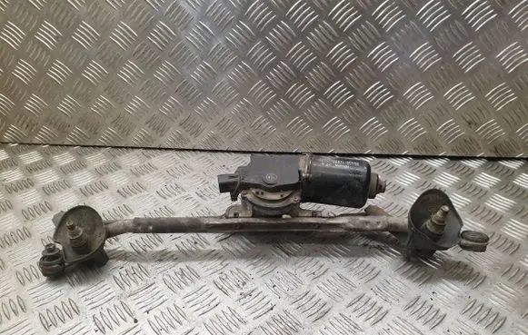 Toyota Prius (NHW20) Front wiper linkage and motor 8511047080