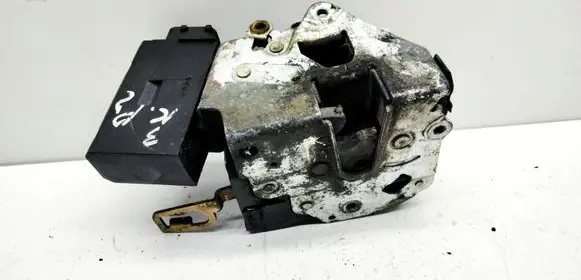 BMW 3 E36 Front door lock 67111387606