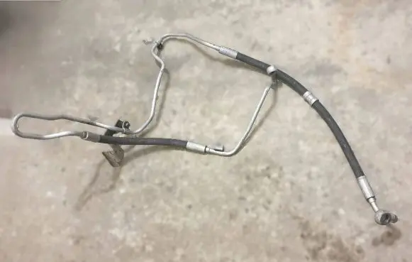 BMW 5 E60 E61 Power steering hose/pipe/line 6761507