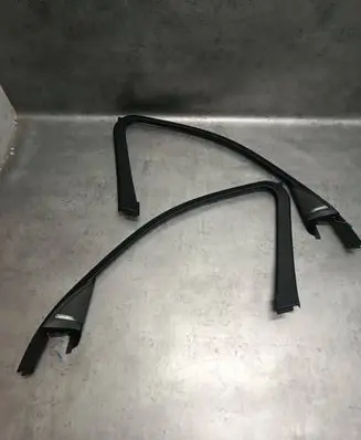 BMW iX3 G08 Rubber seal front door window/glass 6999013