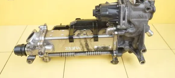 Opel Astra J EGR valve cooler 55570005 29SP44