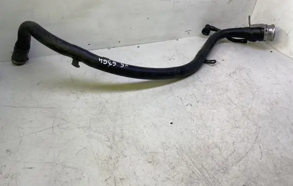 BMW X5 E70 Fuel tank filler neck pipe 7186702