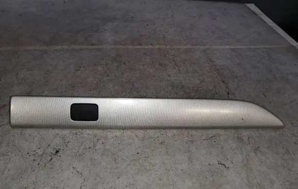 Opel Antara Panel trim
