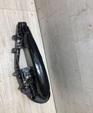 BMW 1 F70 Rear door exterior handle 9881777