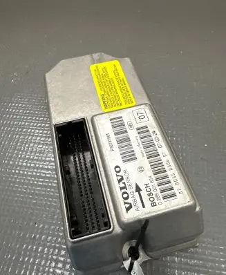 Volvo V70 Airbag control unit/module P30737501 0285001654 070055050607