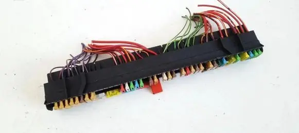 BMW 5 E39 Fuse box set 61138366570 61.13-8366570