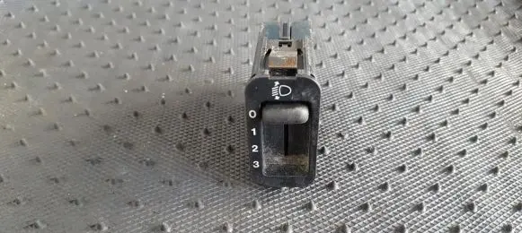 Honda Accord Headlight level height control switch M10588