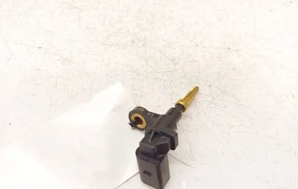Volkswagen Golf VII Coolant temperature sensor 04E919501B