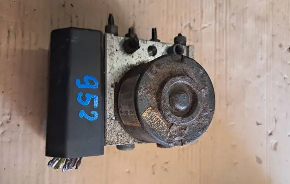 Citroen C3 ABS Pump 9666392580