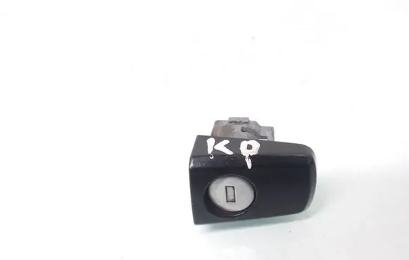 Opel Astra H Front door lock (next to the handle) 