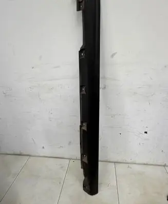 Ford Focus Sill