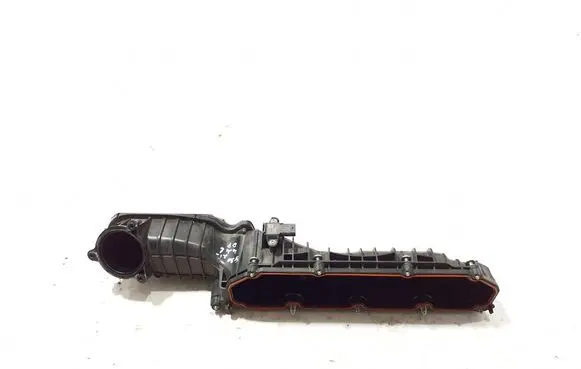 BMW 5 G30 G31 Intake manifold 8601612