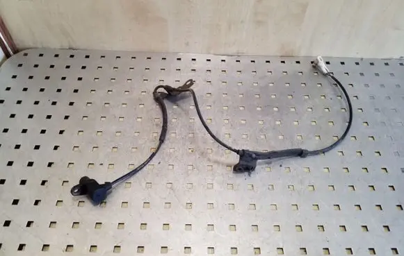 Toyota Avensis T250 ABS brake wheel speed sensor 0265006 8954202040