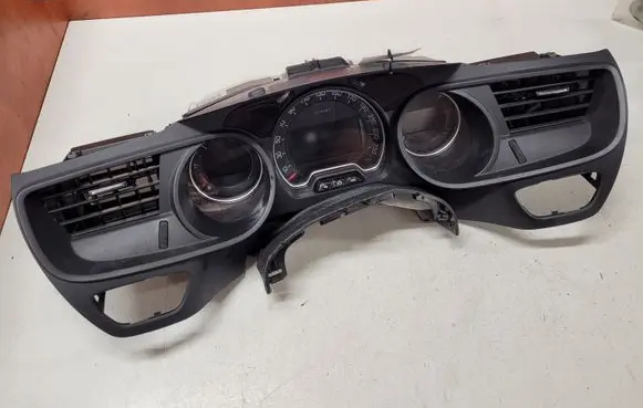 Citroen C5 Speedometer (instrument cluster) 9665368980 30225790198401 63040817