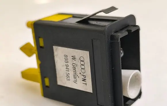 Audi A6 S6 C5 4B Fog light switch 893941563