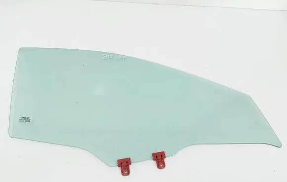 Nissan Qashqai J12 Front door window glass four-door 43R-000929