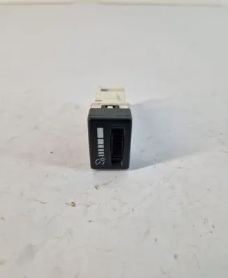 Isuzu D-Max Panel lighting control switch 6290