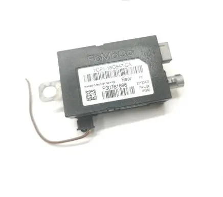 Ford Kuga II Aerial antenna amplifier 7CP118C847CA P30761696