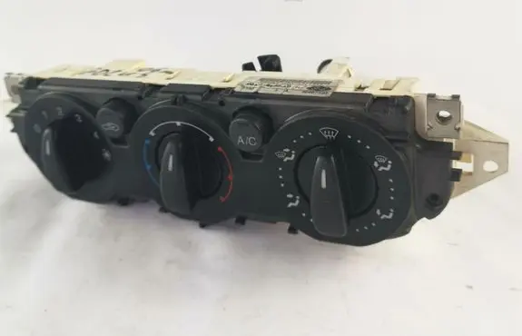 Ford Focus Climate control unit 3M5T19980AD