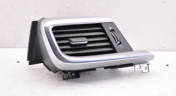 KIA Optima Dashboard air vent grill cover trim 84790D4AC0 84790D4AC0SJ5