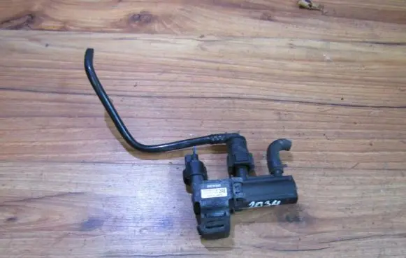 Jaguar X-Type Turbo solenoid valve 1x439c915bb 136200-2480