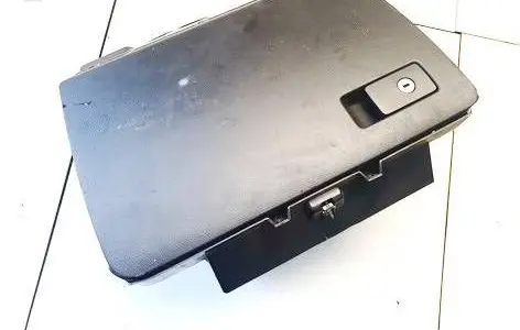 Volkswagen PASSAT B6 Glove box 3C1857114