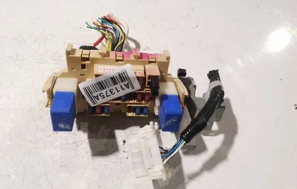 Nissan NV200 Fuse box set