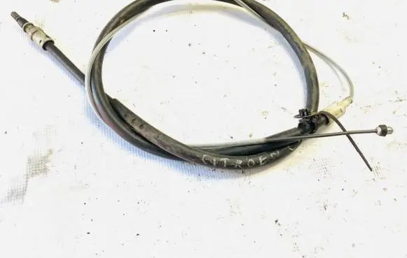 Handbrake/parking brake wiring cable