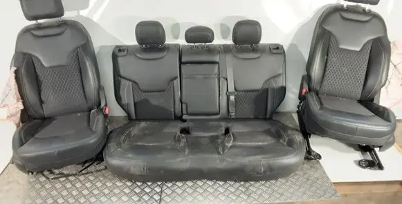 Seat set