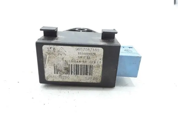 Citroen C6 Other relay 9657087180