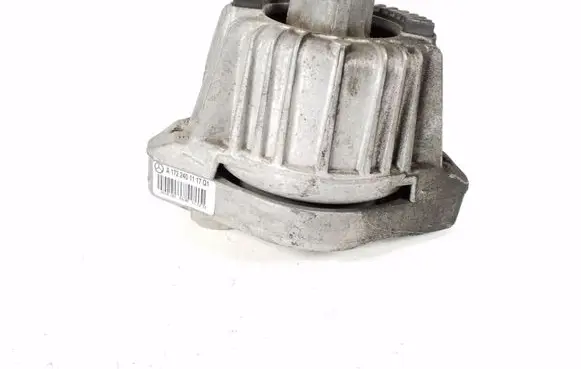 Mercedes-Benz SLK R172 Engine mount bracket A1722401117