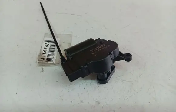Volkswagen PASSAT B7 Air flap motor/actuator 3193897