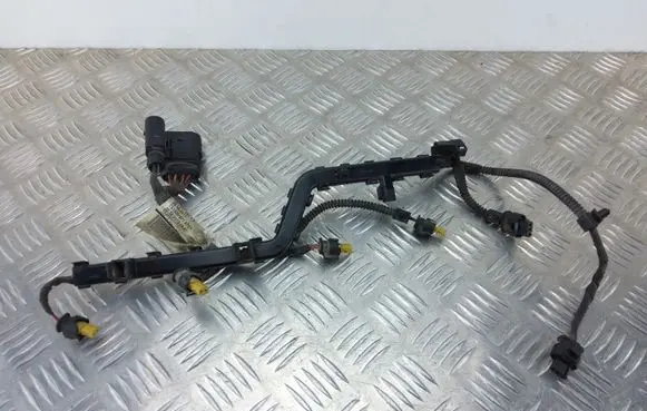 Skoda Superb B6 (3T) Fuel injector wires 06J971082E
