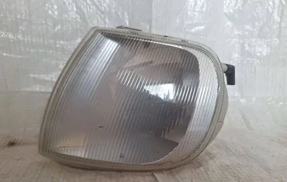 Volkswagen Polo III 6N 6N2 6NF Front indicator light 6N0953050C