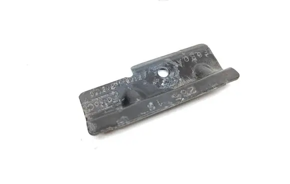Battery bracket