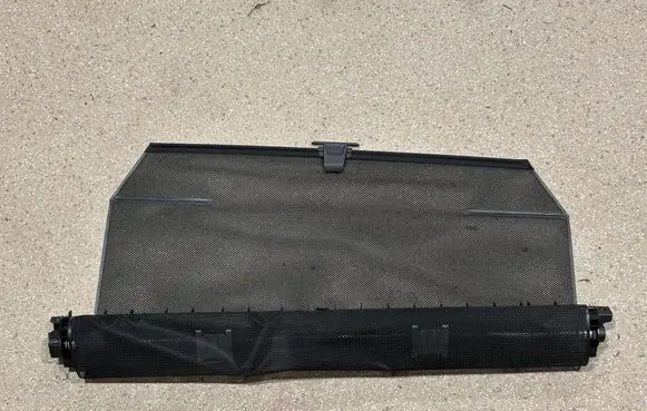 Volkswagen Touareg III Rear door window curtain/sunshade 760861318