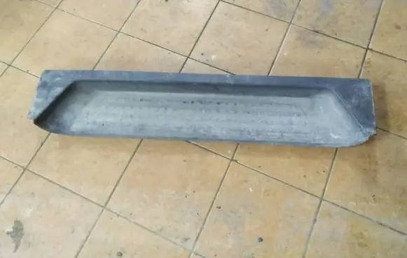 Volkswagen Transporter - Caravelle T5 Other sill/pillar trim element 7H0863725A