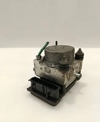 Renault Clio III ABS Pump 8200747140 5523L4200710 85B02AA