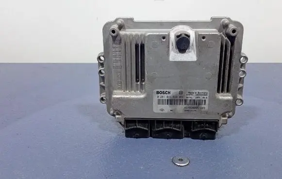 Opel Vivaro Engine control unit/module ECU 8200391179