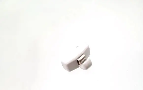 Sun visor clip/hook/bracket