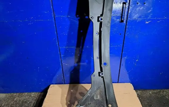 Wiper trim