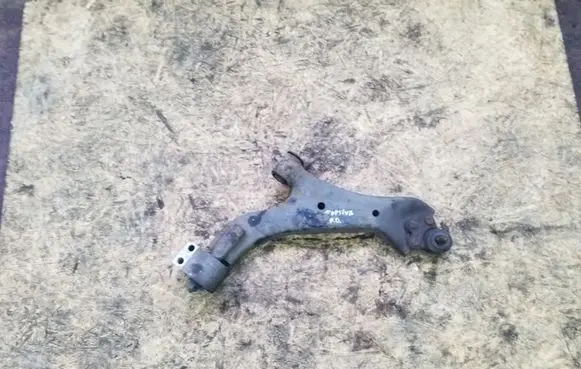 Chevrolet Captiva Front lower control arm/wishbone