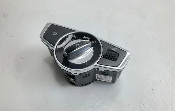 Mercedes-Benz E W238 Light switch A2229055508 10137012