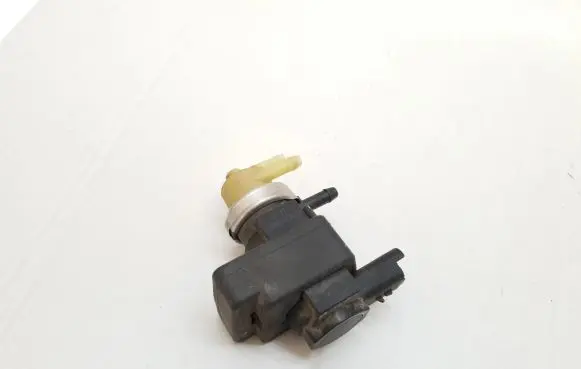 Citroen DS3 Vacuum valve V759537280