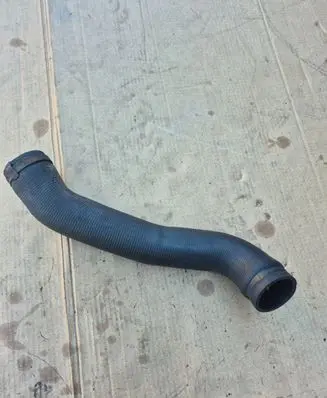 Ford Focus Intercooler hose/pipe 6K863HB
