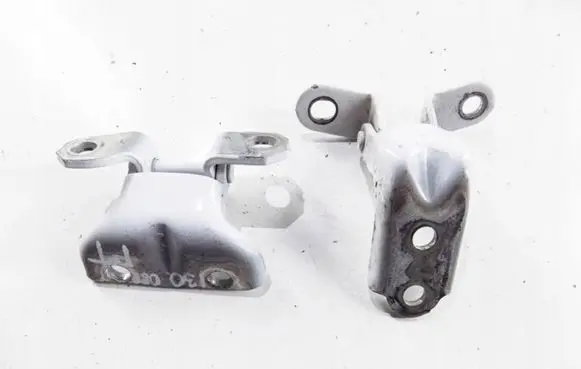 Hyundai i30 Rear door hinge set 