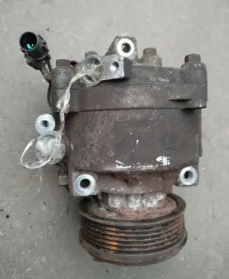 Mitsubishi ASX Air conditioning (A/C) compressor (pump) AKS200A402J